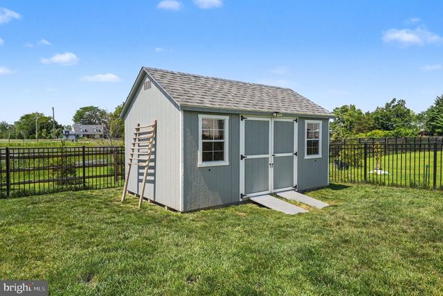 1165 MARIWILL DR, Quakertown, PA 18951