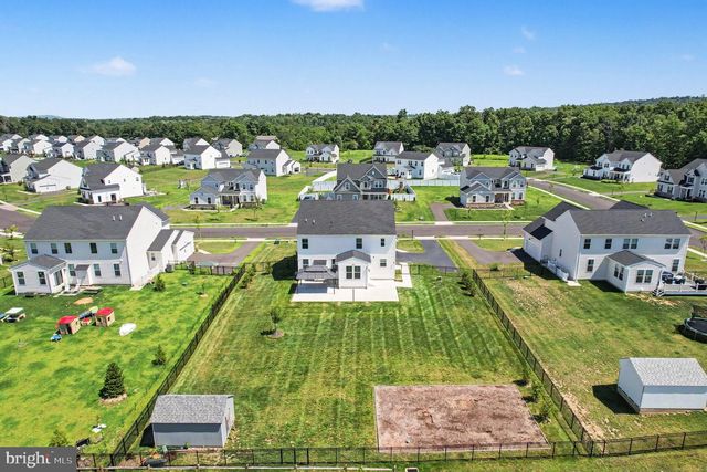 1165 MARIWILL DR, Quakertown, PA 18951
