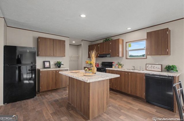 134 Robinson Street, Waco, GA 30182