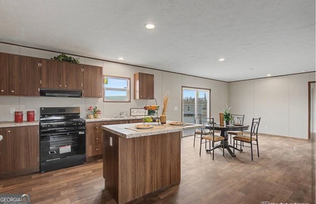 134 Robinson Street, Waco, GA 30182