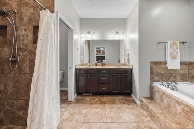 3625 Regatta Drive, Lafayette, IN 47909