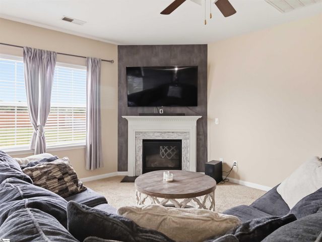 322 Hartleigh Drive, Lyman, SC 29365