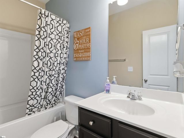 322 Hartleigh Drive, Lyman, SC 29365