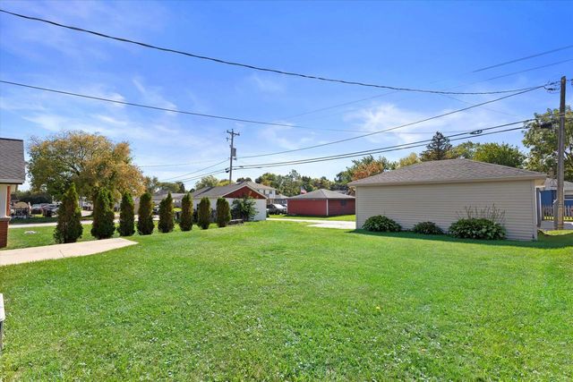605 Sherman AVENUE, South Milwaukee, WI 53172