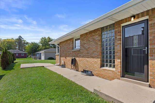 605 Sherman AVENUE, South Milwaukee, WI 53172