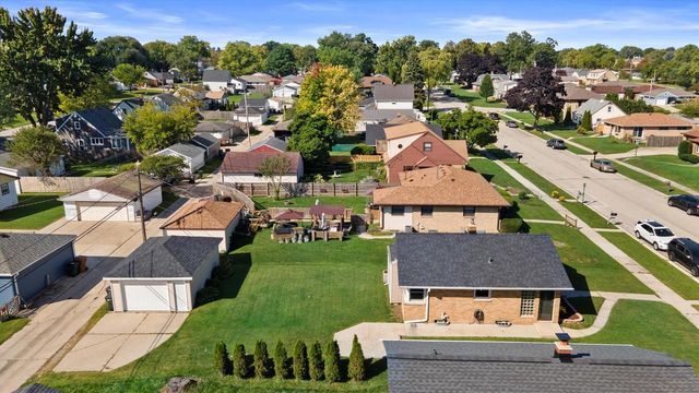 605 Sherman AVENUE, South Milwaukee, WI 53172