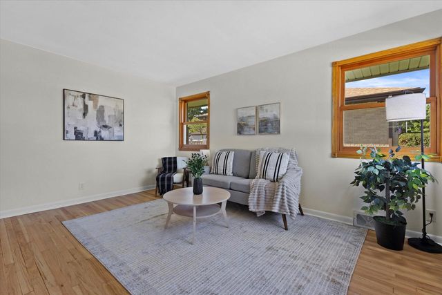 605 Sherman AVENUE, South Milwaukee, WI 53172