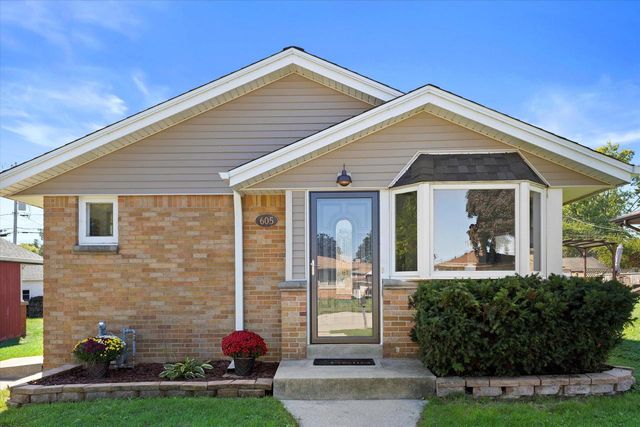 605 Sherman AVENUE, South Milwaukee, WI 53172