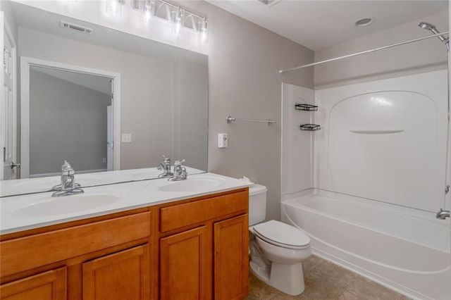 2285 Deerwood SW Drive, Atlanta, GA 30331