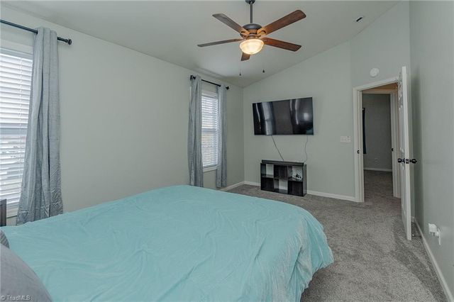 302 Geoffrey Way, Kernersville, NC 27284