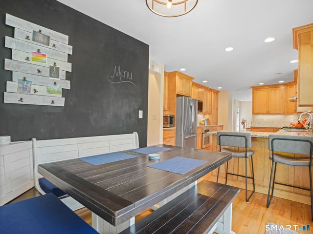 4490 Madison Avenue, Trumbull, CT 06611