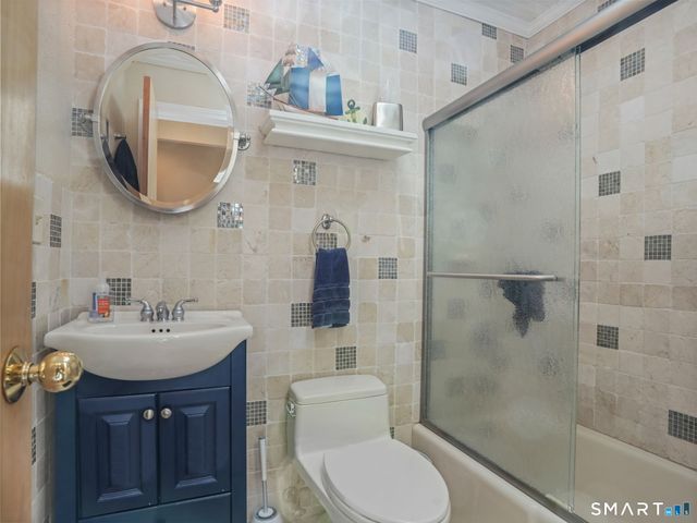 4490 Madison Avenue, Trumbull, CT 06611