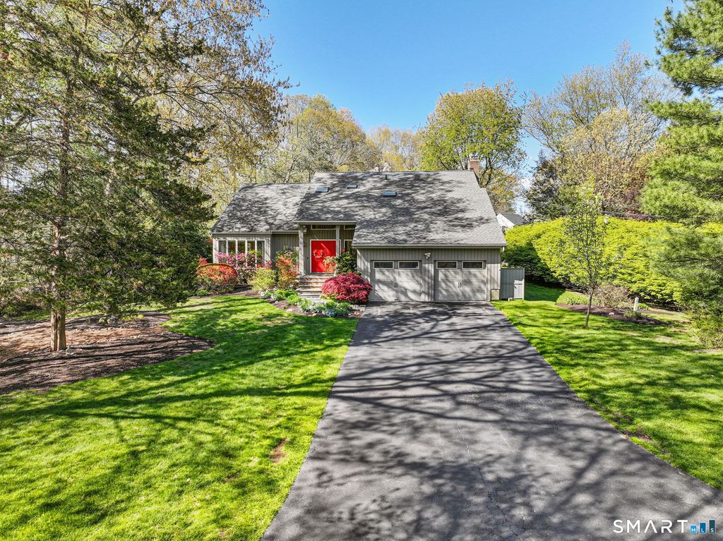 4490 Madison Avenue, Trumbull, CT 06611