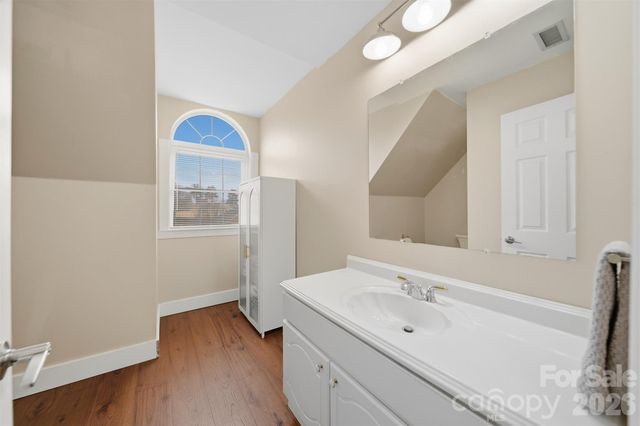 8 Morningside Drive, Granite Falls, NC 28630