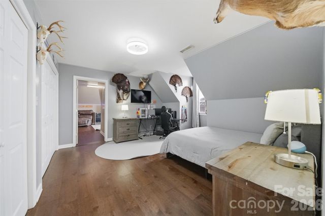 8 Morningside Drive, Granite Falls, NC 28630