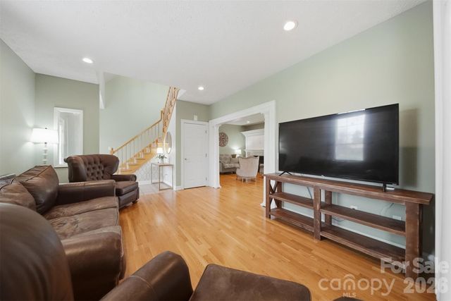 8 Morningside Drive, Granite Falls, NC 28630