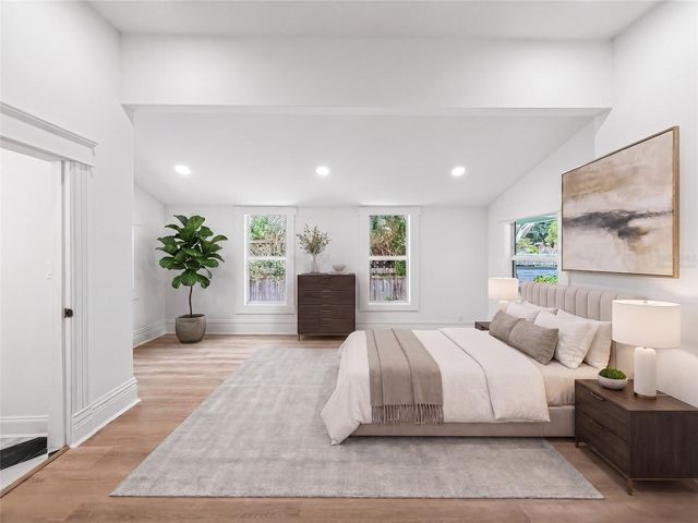 317 W FRANCES AVENUE, Tampa, FL 33602