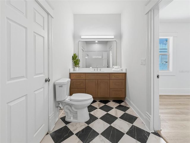 317 W FRANCES AVENUE, Tampa, FL 33602