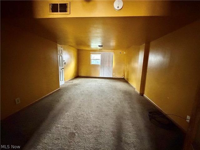 1766 Arthur Drive NW, Warren, OH 44485