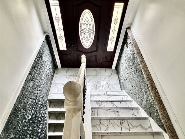 1766 Arthur Drive NW, Warren, OH 44485