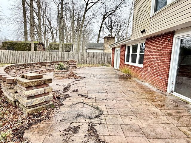 1766 Arthur Drive NW, Warren, OH 44485