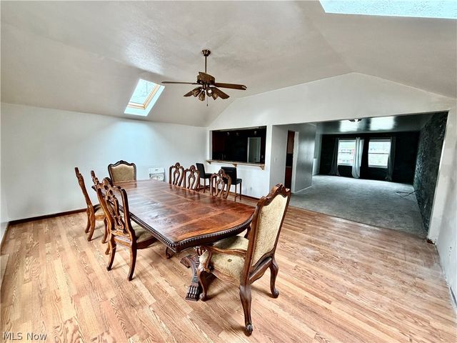 1766 Arthur Drive NW, Warren, OH 44485