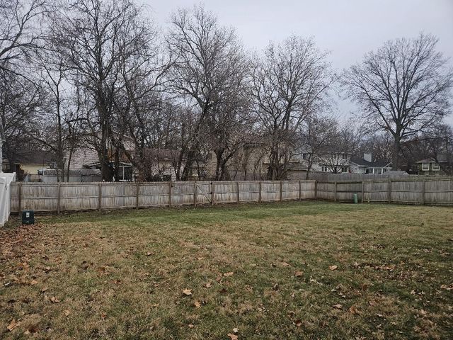 1571 NW 93rd Court, Clive, IA 50325