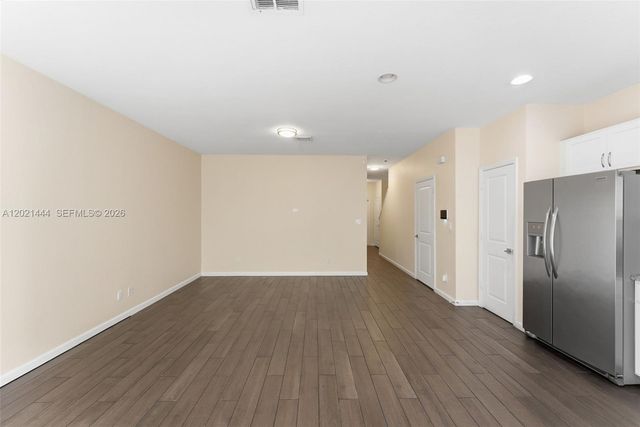 4032 NW 11th St 4032, Lauderhill, FL 33313