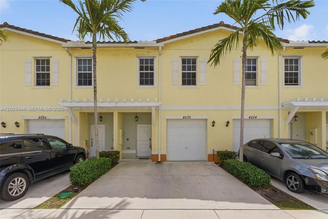 4032 NW 11th St 4032, Lauderhill, FL 33313
