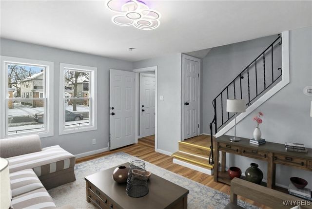 352 Davidson Avenue, Buffalo, NY 14215