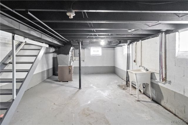 352 Davidson Avenue, Buffalo, NY 14215