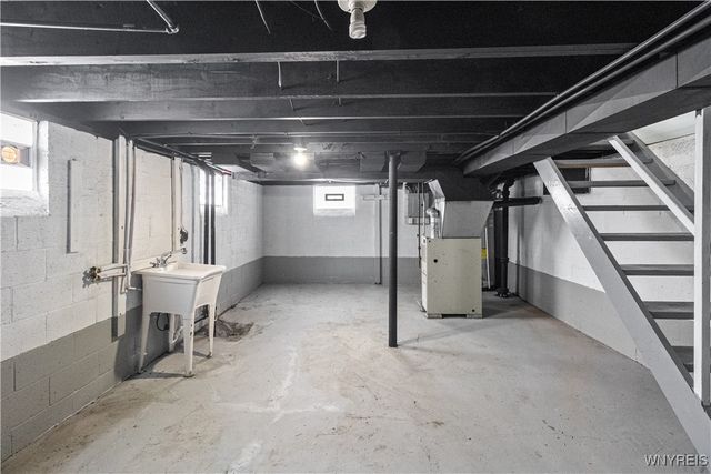 352 Davidson Avenue, Buffalo, NY 14215