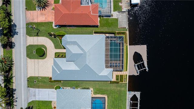 1940 Palaco Grande PKWY, Cape Coral, FL 33904