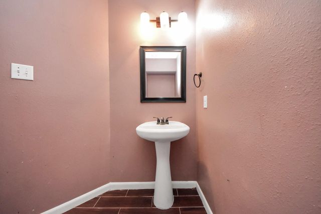 9014 Wildbird Lane, Humble, TX 77338