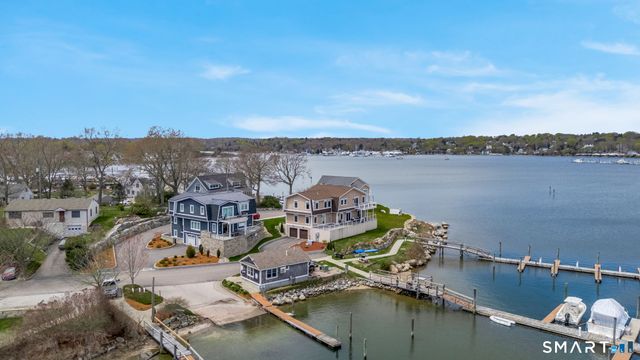 29 Dubois Drive 29, Stonington, CT 06355