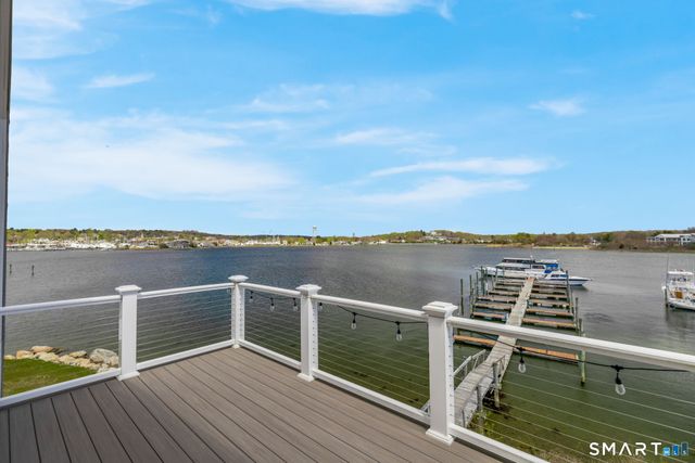 29 Dubois Drive 29, Stonington, CT 06355