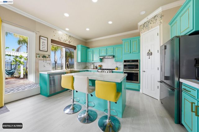 5336 Pacific Terrace Ct, Castro Valley, CA 94552