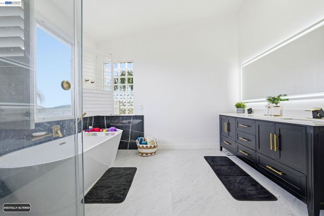 5336 Pacific Terrace Ct, Castro Valley, CA 94552