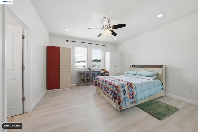 5336 Pacific Terrace Ct, Castro Valley, CA 94552