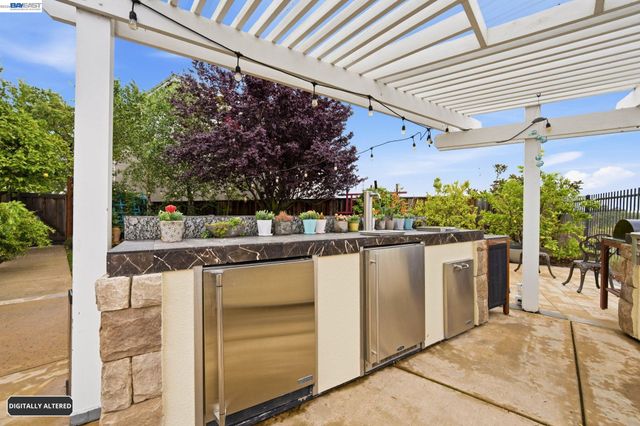 5336 Pacific Terrace Ct, Castro Valley, CA 94552