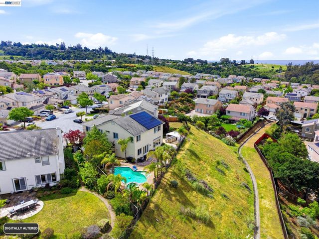 5336 Pacific Terrace Ct, Castro Valley, CA 94552