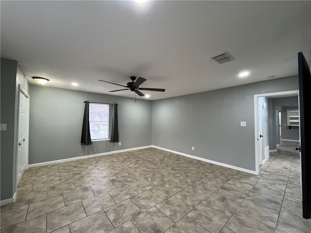 4123 Crenshaw Dr, Corpus Christi, TX 78413