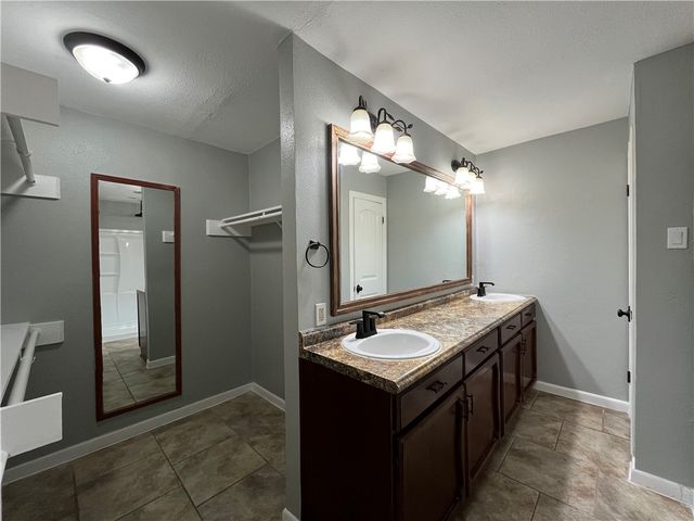 4123 Crenshaw Dr, Corpus Christi, TX 78413