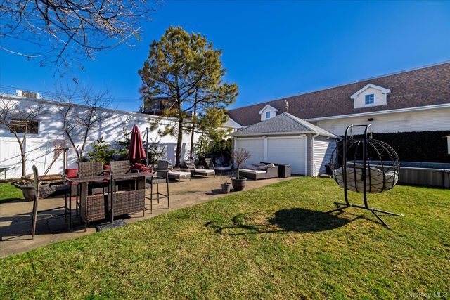 2971 Waverly Avenue, Oceanside, NY 11572