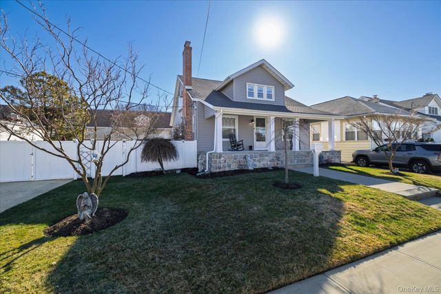 2971 Waverly Avenue, Oceanside, NY 11572