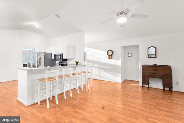 141 GREEN STREET, Locust Grove, VA 22508