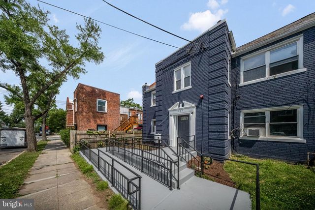 337 DELAFIELD PL NW, Washington, DC 20011