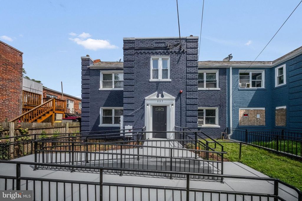 337 DELAFIELD PL NW, Washington, DC 20011