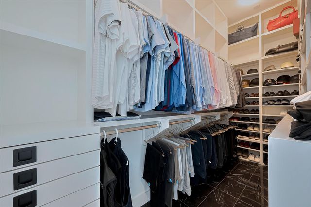 5919 E Post Oak Lane, Houston, TX 77055