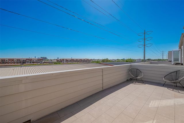 5919 E Post Oak Lane, Houston, TX 77055